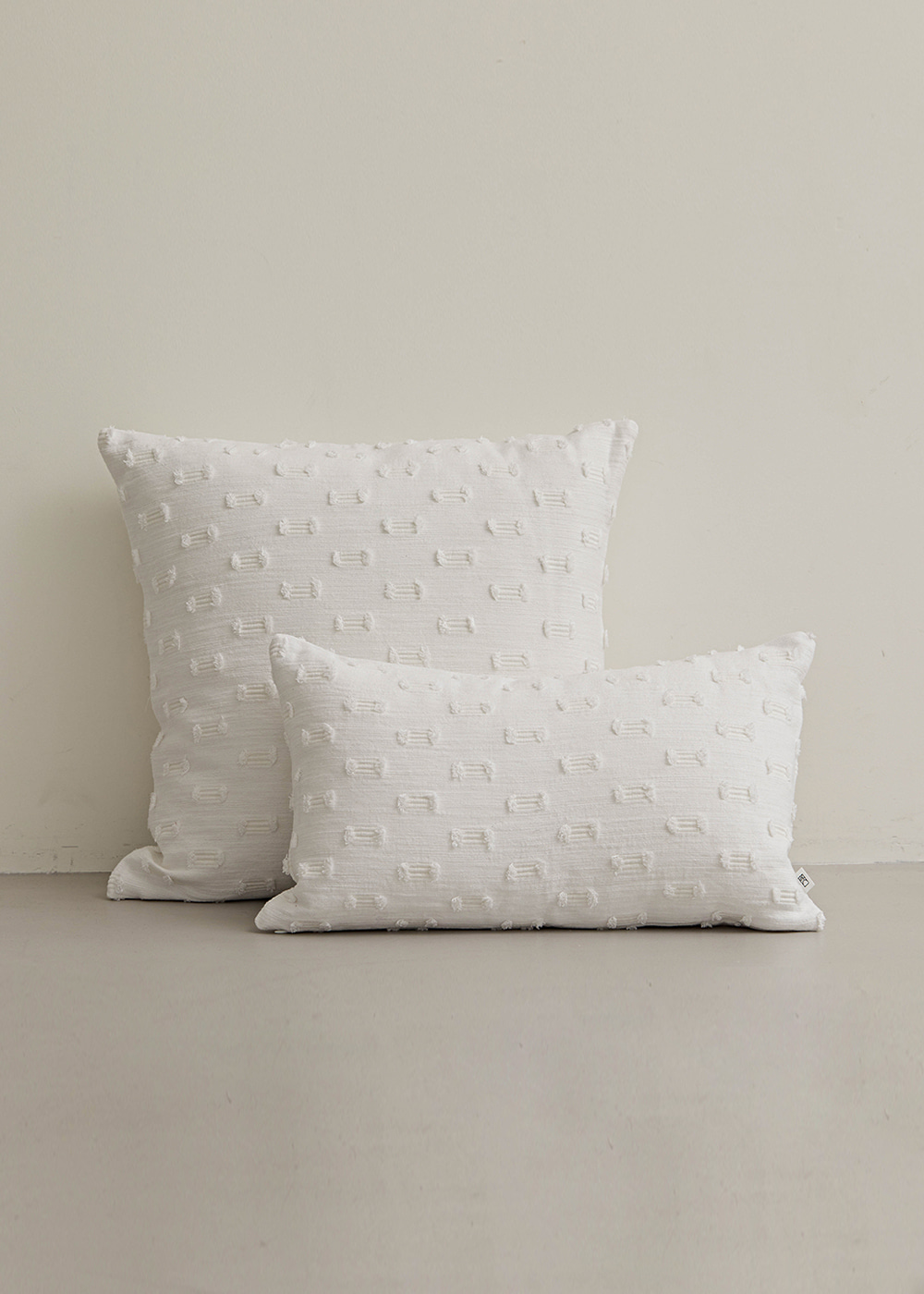 fringe cushion white